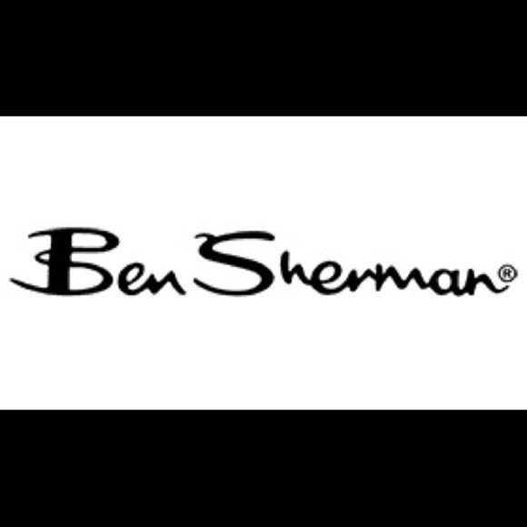 Ben Sherman Black Cotton/Merino Wool Sweater with Buttoned-Shoulder Tabs…‎ - Picture 2 of 9